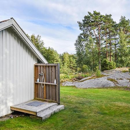 Cozy Home In Strmstad With Wifi Stromstad Exterior photo