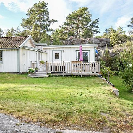 Cozy Home In Strmstad With Wifi Stromstad Exterior photo