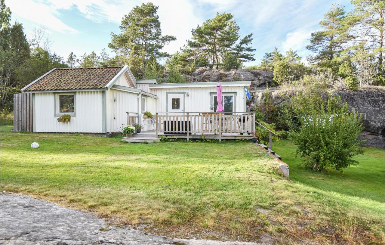 Cozy Home In Strmstad With Wifi Stromstad Exterior photo