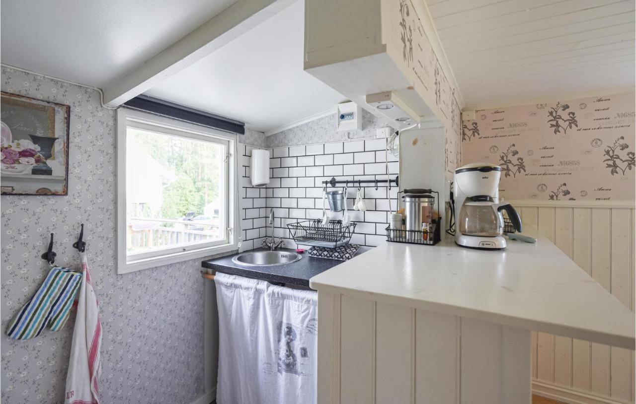 Cozy Home In Strmstad With Wifi Stromstad Exterior photo