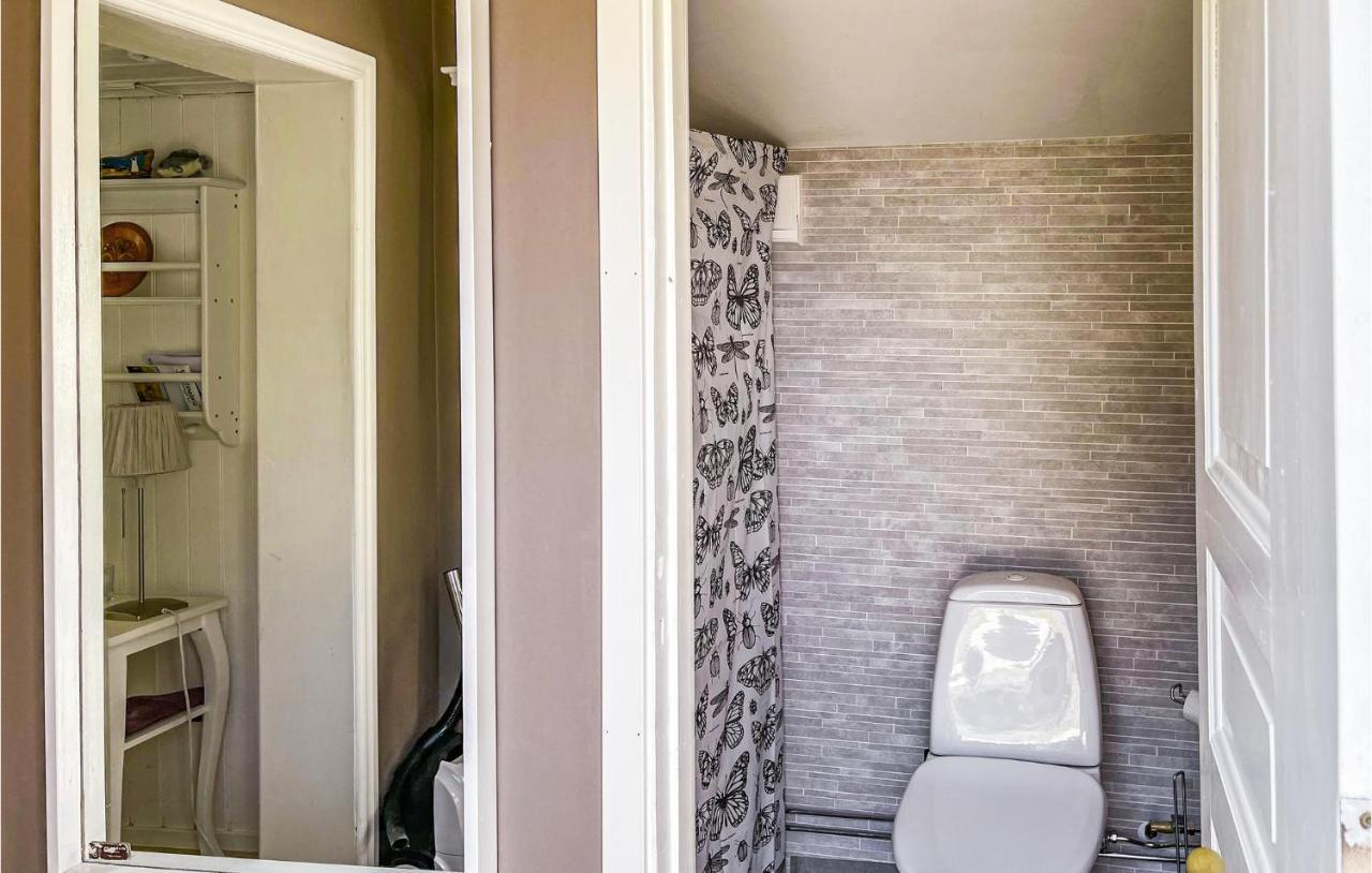 Cozy Home In Strmstad With Wifi Stromstad Exterior photo